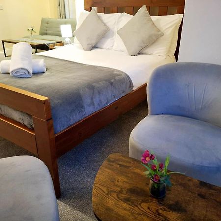 Inn By The Sea, Portsmouth - En Suite Rooms With Sea View Possible, Parking Ev 22Kw エクステリア 写真