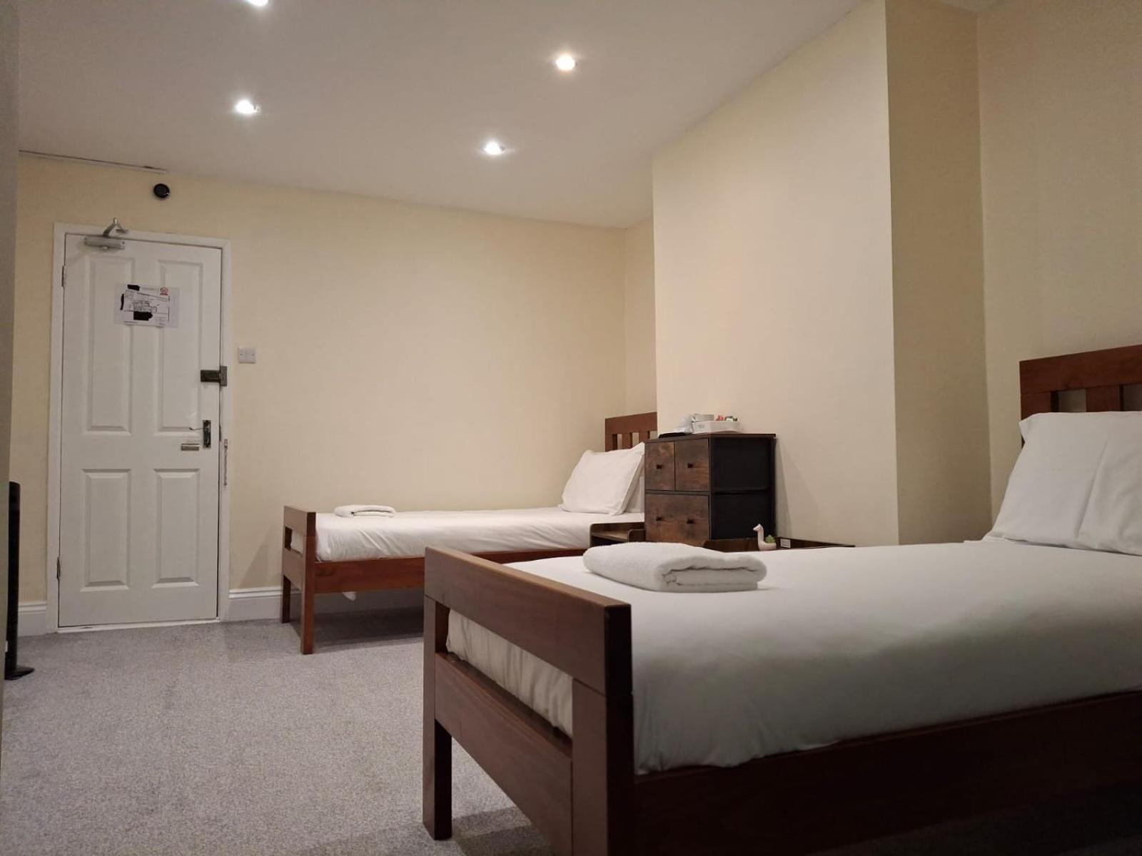 Inn By The Sea, Portsmouth - En Suite Rooms With Sea View Possible, Parking Ev 22Kw エクステリア 写真